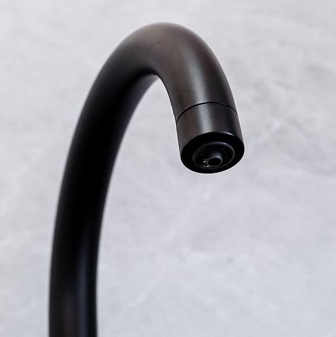 Смеситель для мойки Gota Rocio Special G351-211, цинковый сплав, черный, с выходом для питьевой воды купить в СОМ